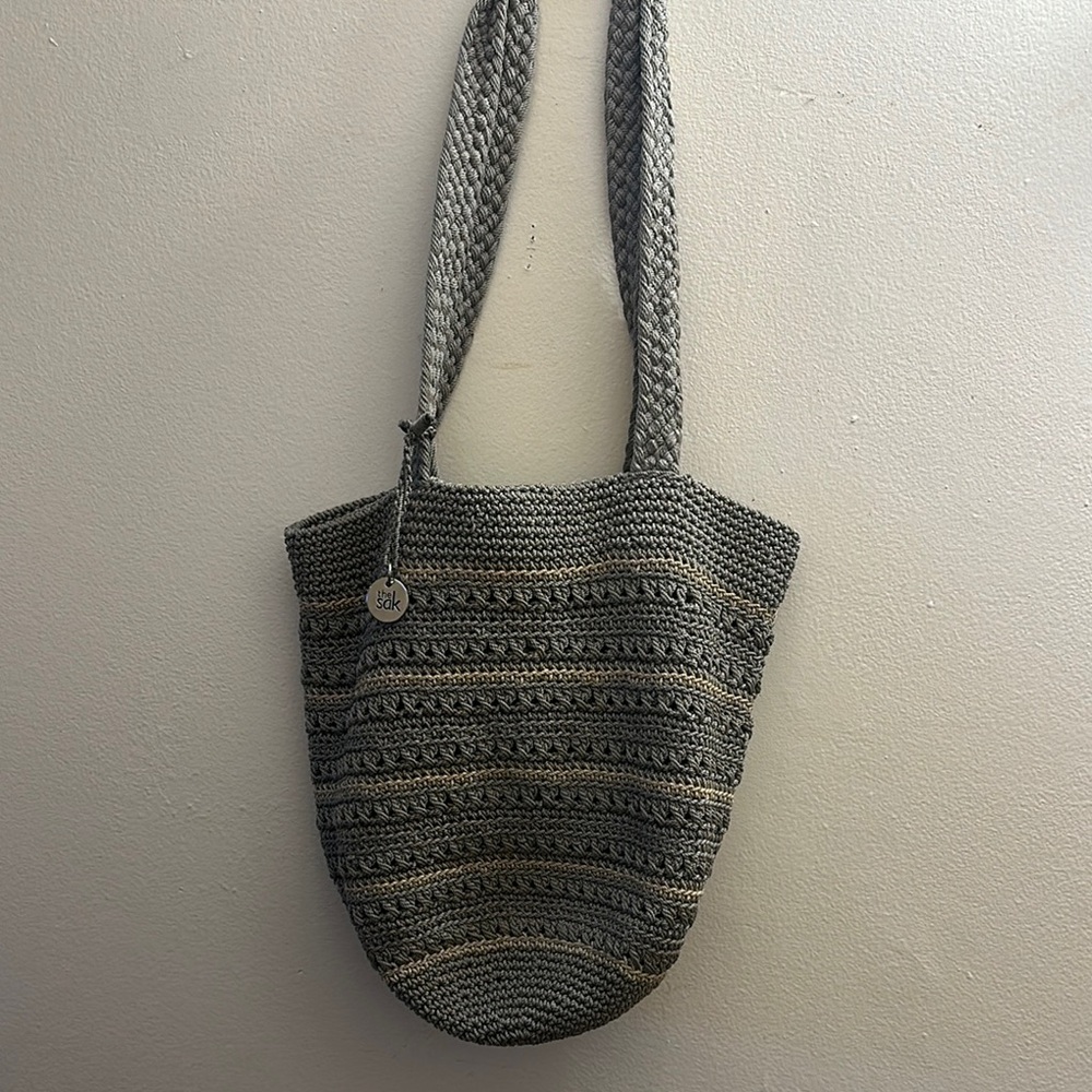 Chic Gray Knit Tote Bag